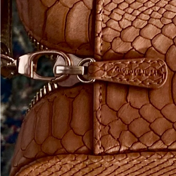 Trish Mc Evoy Makeup bag Zip Around Faux leather snakeskin brown - Picture 12 of 17